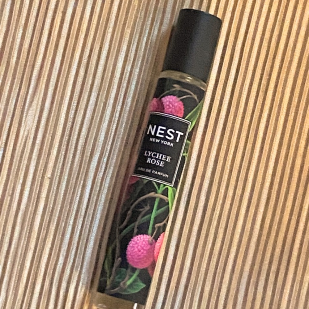 NEST Lychee Rose 8ml / 0.27oz travel spray